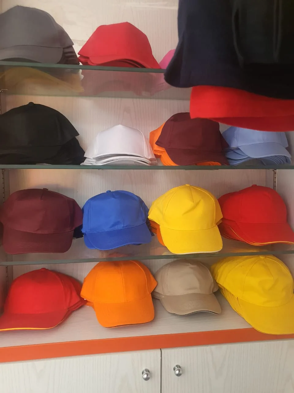 baseball cap